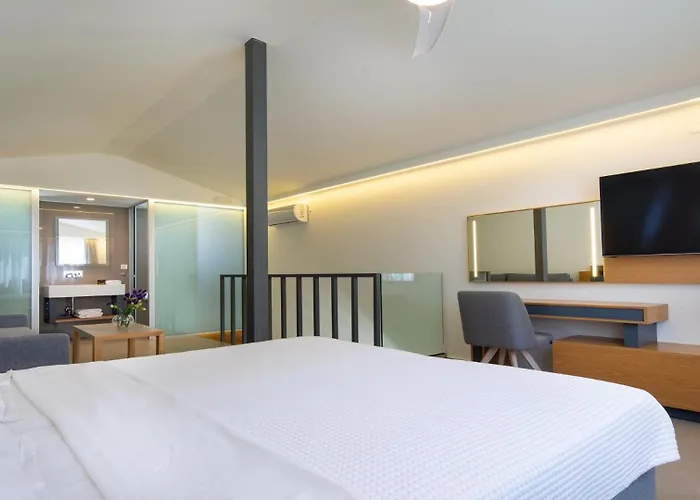 Forum Suites